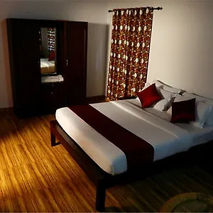 Resort Crescent Residency ***